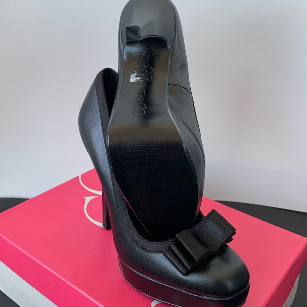 Nine & Co Black Platform Heels - Picture 5 of 10